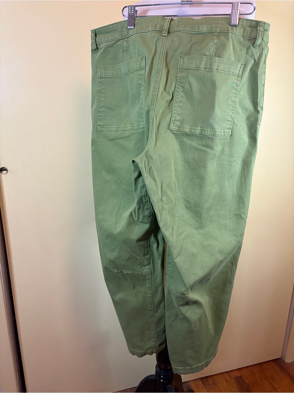 Kut From The Kloth Ashton. High Rise Barrel Leg - Picture 4 of 16